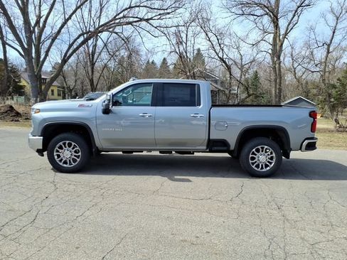 New 2026 Chevrolet Silverado 3500 LTZ w/ LTZ Plus Package AWD/4WD image 6