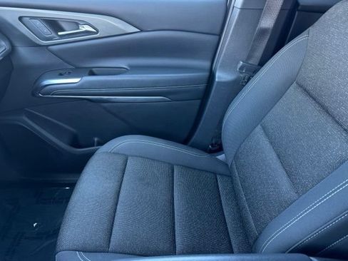 Certified 2024 Chevrolet Traverse LT AWD/4WD image 25