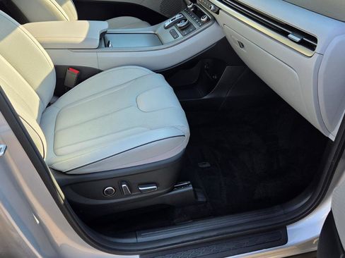Used 2025 Hyundai Palisade SEL image 48