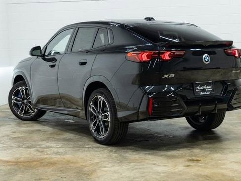 Certified 2025 BMW X2 xDrive28i w/ Technology Package image 16