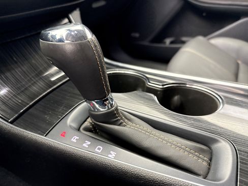 Used 2016 Chevrolet Impala LTZ w/ Enhanced Convenience Package image 16