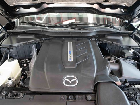 Used 2024 MAZDA CX-90 Plug-In Hybrid w/ Preferred AWD/4WD image 32
