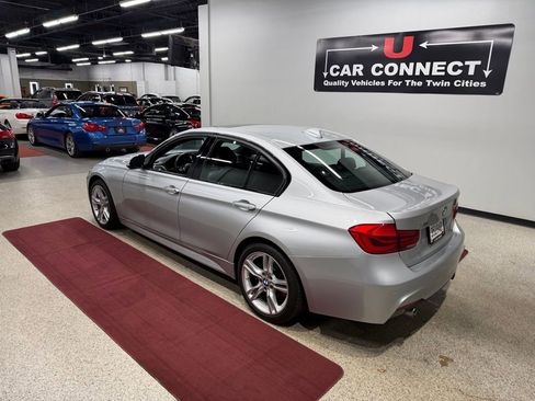 Used 2017 BMW 340i xDrive Sedan image 16