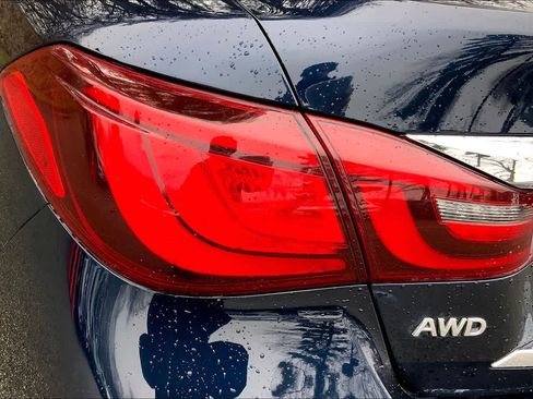 Used 2019 INFINITI Q70 L 3.7 AWD/4WD image 28