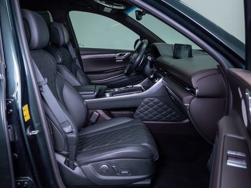 Used 2023 Genesis GV80 3.5T image 11