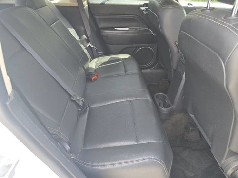 Used 2015 Jeep Compass High Altitude AWD/4WD image 16