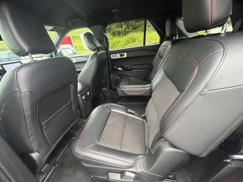 Certified 2023 Ford Explorer ST-Line AWD/4WD image 57