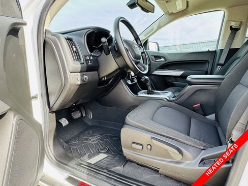 Used 2021 Chevrolet Colorado LT w/ LT Convenience Package image 3