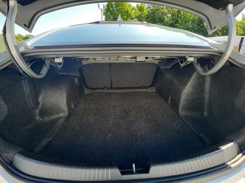 Used 2024 Chevrolet Malibu LT FWD image 25