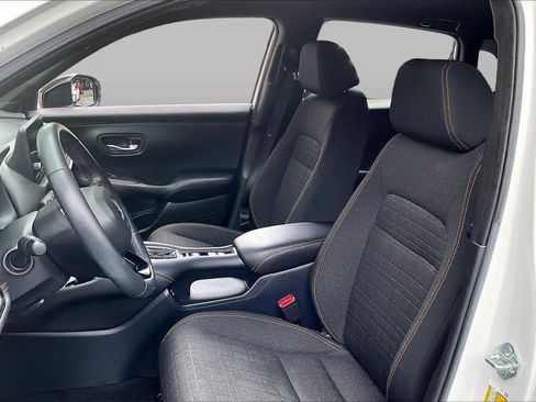 Certified 2024 Honda HR-V Sport image 8