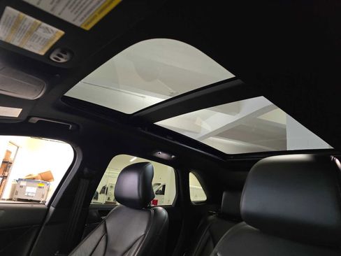 Used 2016 Lincoln MKC Reserve image 22