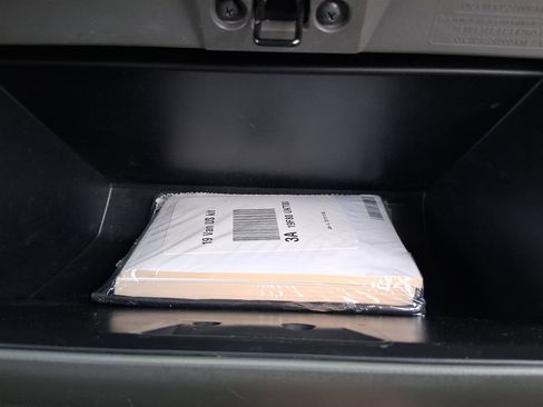 Used 2019 Nissan NV 1500 S image 49