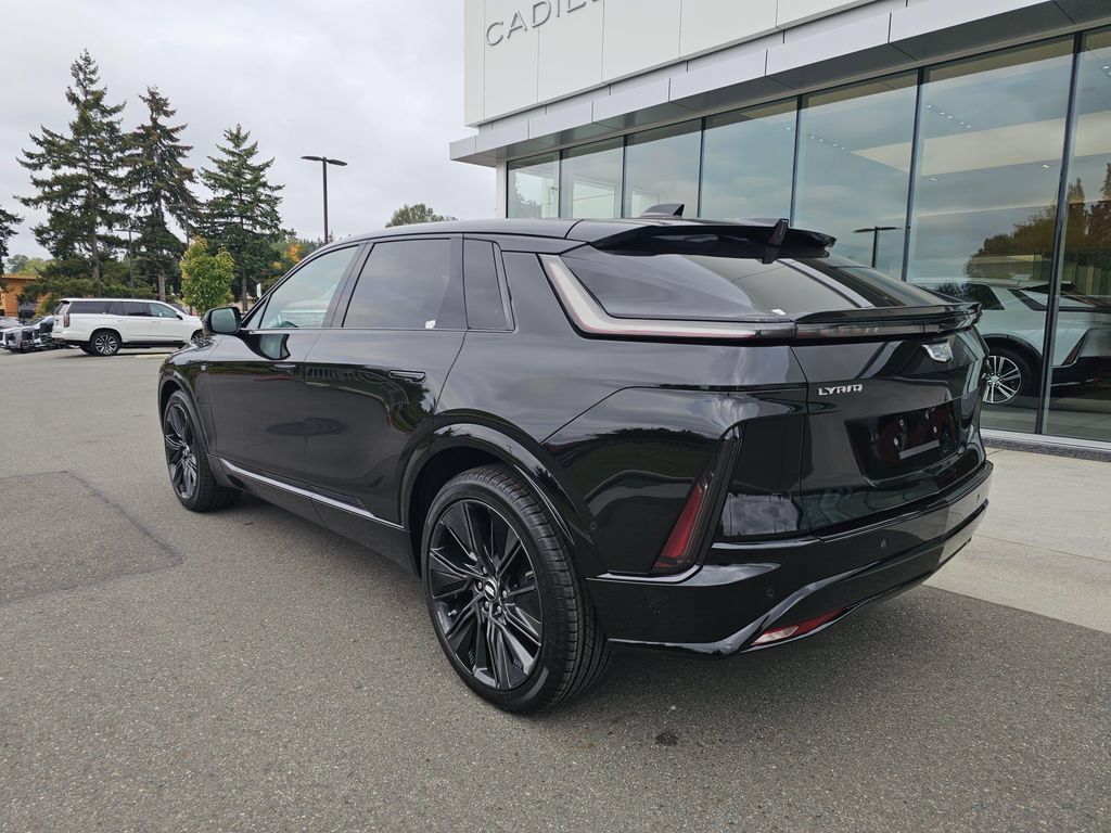 New 2027 Cadillac Lyriq Signature Sport w/ Nappa Leather Package AWD/4WD image 5