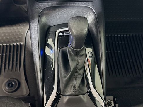 Certified 2023 Toyota Corolla SE image 17