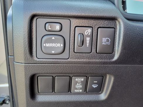 Used 2023 Toyota 4Runner TRD Off-Road Premium w/ Moonroof Package AWD/4WD image 14