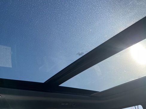 Used 2023 Ford F150 Limited image 32