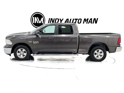 Used 2020 RAM 1500 Classic SLT w/ Luxury Group RWD image 7
