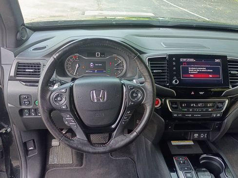 Used 2023 Honda Ridgeline Black Edition image 14