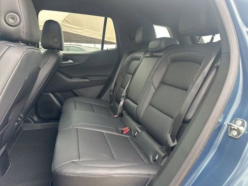 New 2026 Chevrolet Equinox LT AWD/4WD image 11
