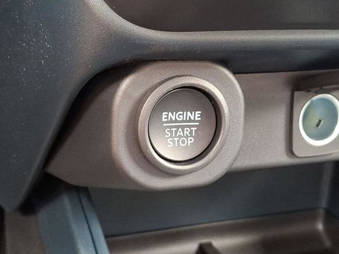 New 2025 Ford Maverick XLT w/ XLT Luxury Package image 16