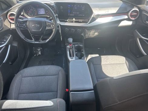 Used 2024 Chevrolet Trax RS w/ Driver Confidence Package FWD image 26