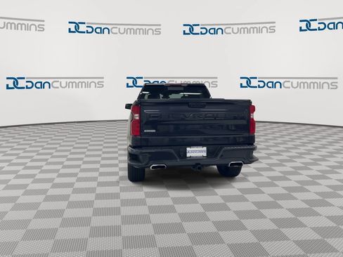 Used 2022 Chevrolet Silverado 1500 RST w/ Convenience Package II AWD/4WD image 7