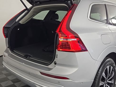 Certified 2023 Volvo XC60 B5 Plus w/ Climate Package image 11