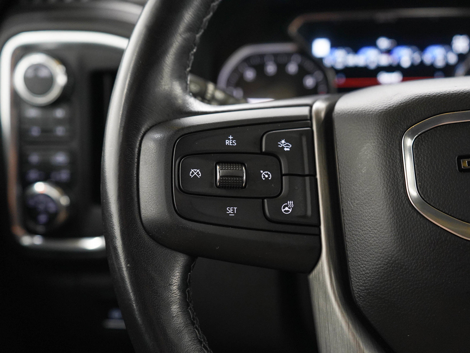 Used 2022 GMC Sierra 1500 Denali w/ Denali Reserve Package AWD/4WD image 25