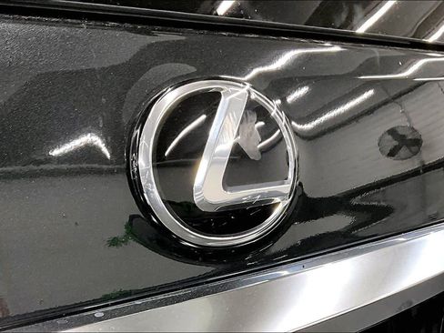 Used 2023 Lexus GX 460 Premium w/ Accessory Package image 31