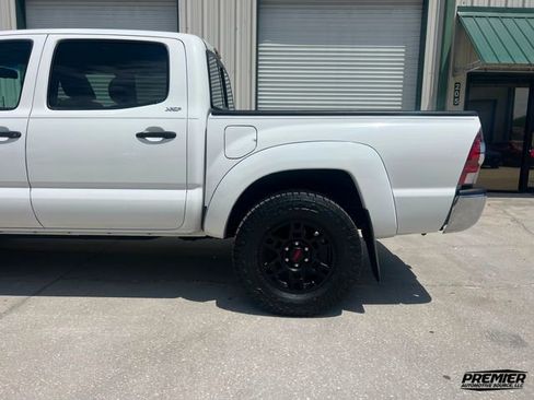 Used 2009 Toyota Tacoma PreRunner RWD image 28