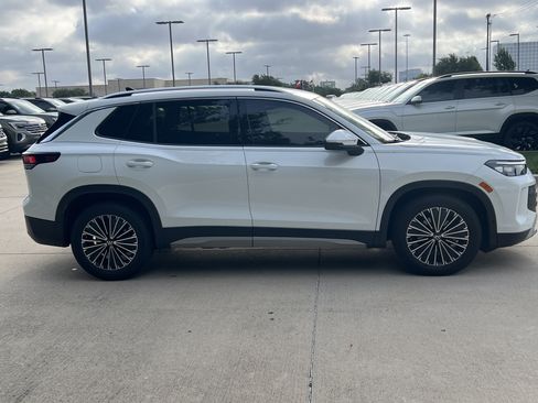 Certified 2026 Volkswagen Tiguan S FWD image 10