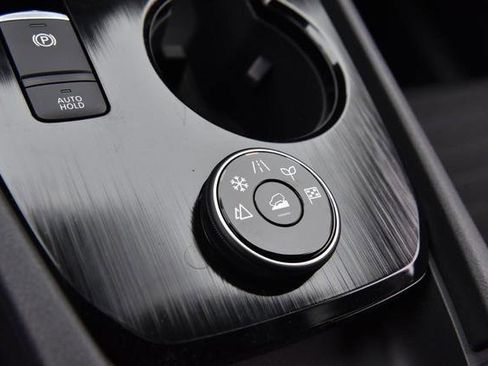 New 2026 Nissan Rogue SV image 21