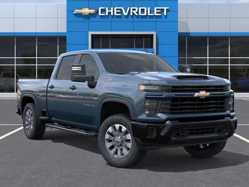 New 2026 Chevrolet Silverado 2500 Custom w/ Custom Value Package AWD/4WD image 7