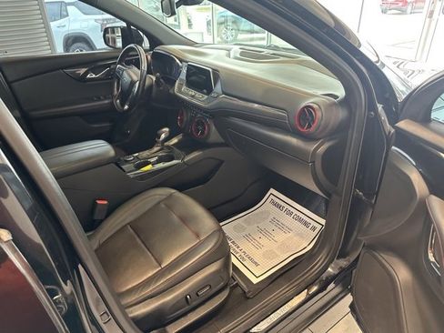 Used 2019 Chevrolet Blazer RS image 17