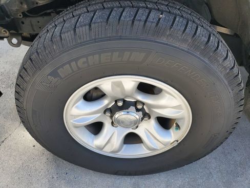 Used 2001 Toyota 4Runner Limited AWD/4WD image 16