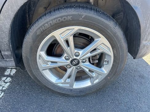 Used 2023 Hyundai Kona SEL w/ Cargo Package image 8