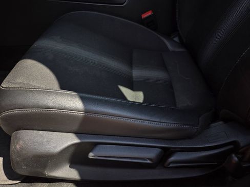 Certified 2025 Honda Civic Sport image 13
