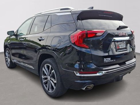 Used 2020 GMC Terrain Denali w/ Denali Premium Package AWD/4WD image 4