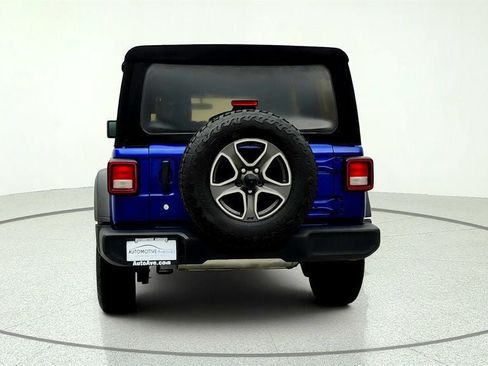 Used 2019 Jeep Wrangler Unlimited Sport S AWD/4WD image 6