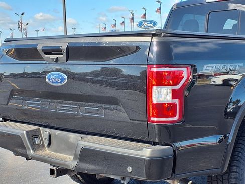 Used 2018 Ford F150 XLT w/ Equipment Group 302A Luxury AWD/4WD image 26