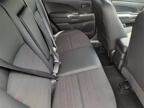 New 2025 Mitsubishi Outlander Sport SE image 7