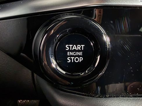 New 2026 Nissan Pathfinder SV image 24