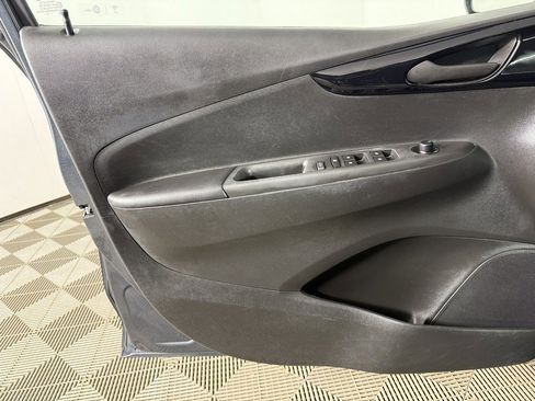 Used 2019 Chevrolet Spark LT image 16