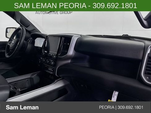 New 2026 RAM 1500 Express AWD/4WD image 26