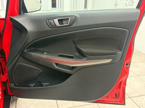 Used 2020 Ford EcoSport SE image 22
