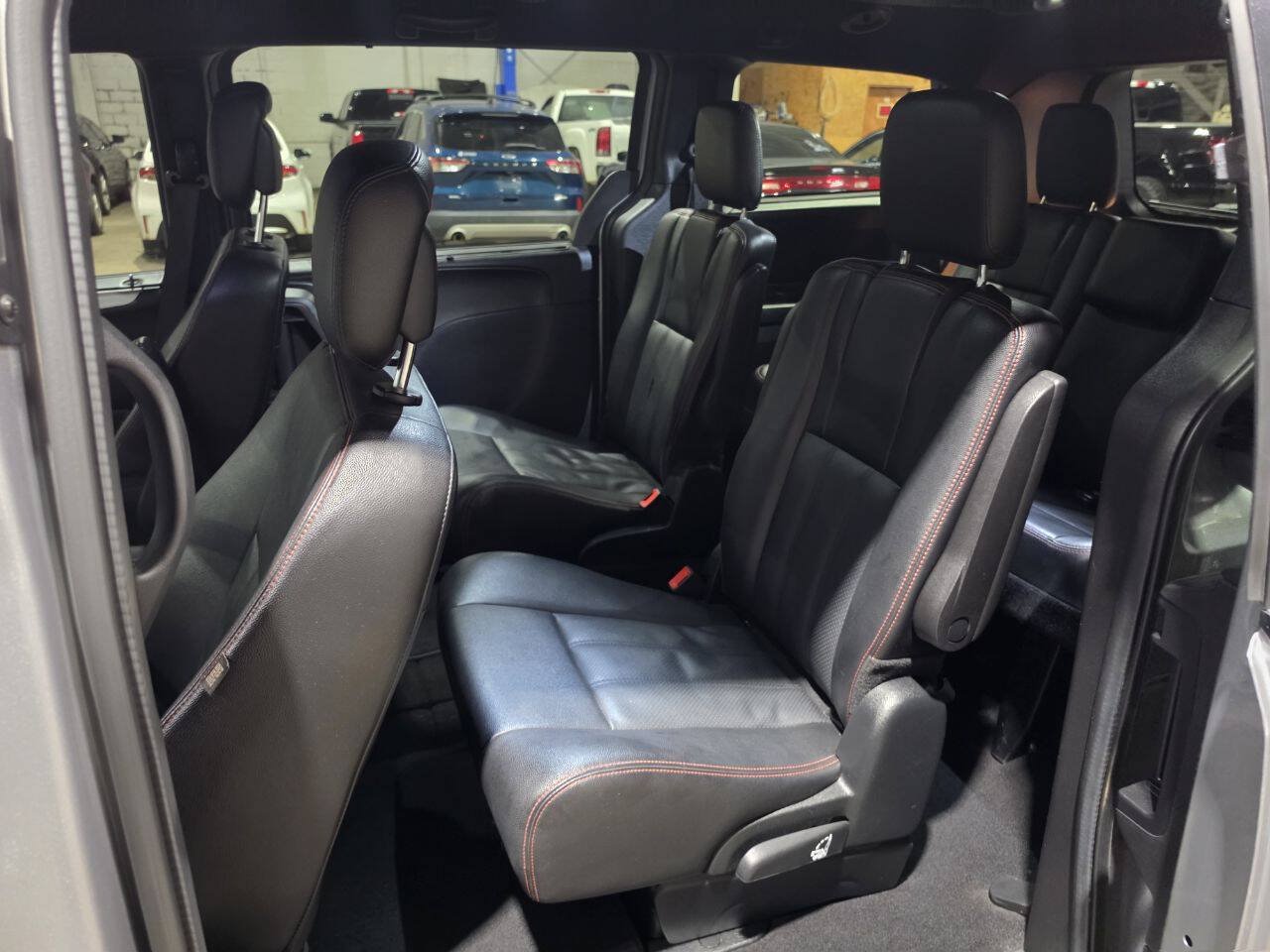 Used 2019 Dodge Grand Caravan GT FWD image 28