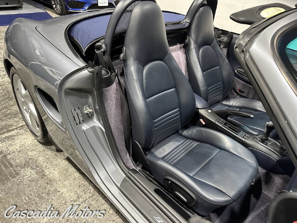 Used 2001 Porsche Boxster S RWD image 11