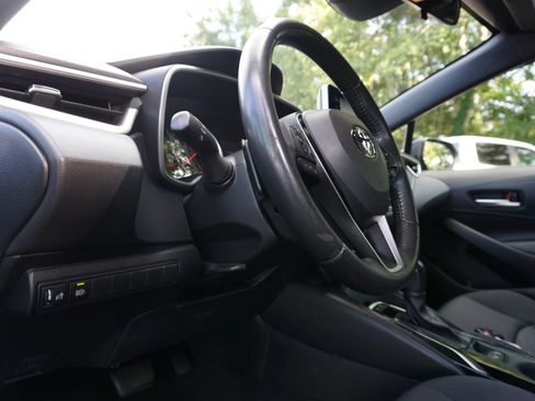 Used 2022 Toyota Corolla SE FWD image 29