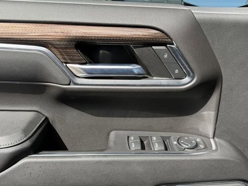 Used 2023 Chevrolet Silverado 1500 RST w/ Z71 Off-Road Package image 24