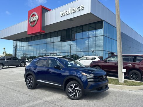 New 2026 Nissan Kicks SV image 1